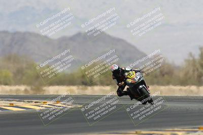 media/Apr-20-2025-CVMA (Sun) [[39090e8767]]/Race 11-500-350 Supersport (Holeshot)/